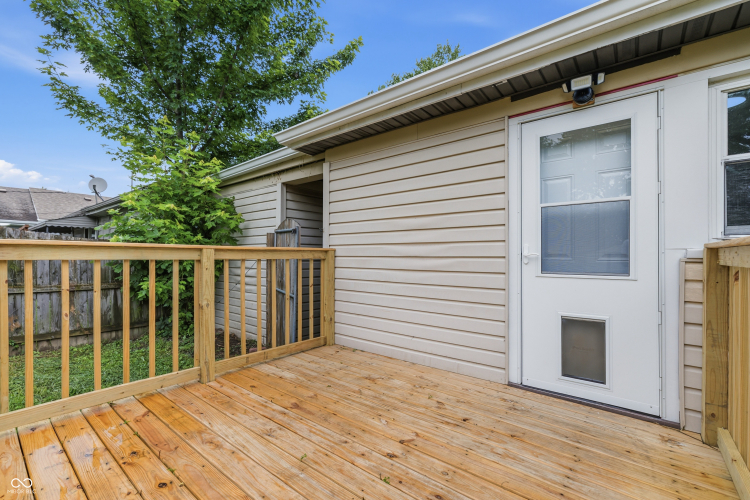 Listing Image 20