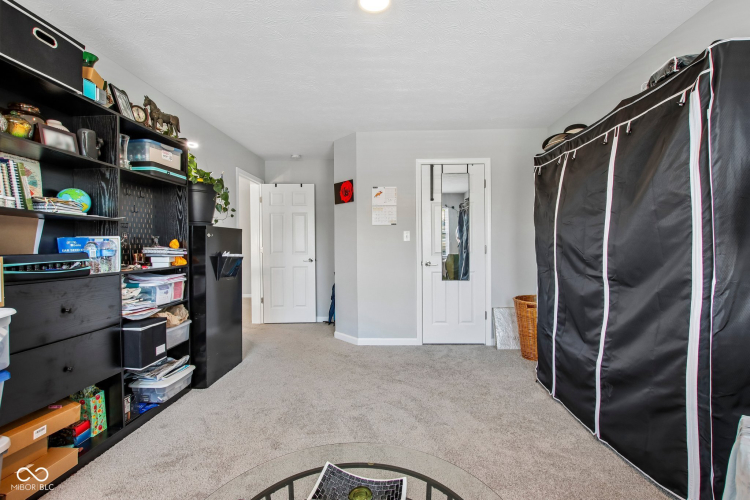 Listing Image 37