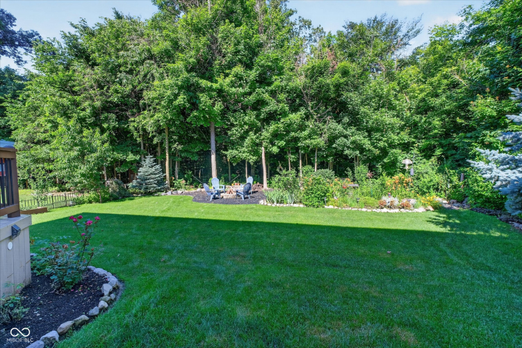 Listing Image 44