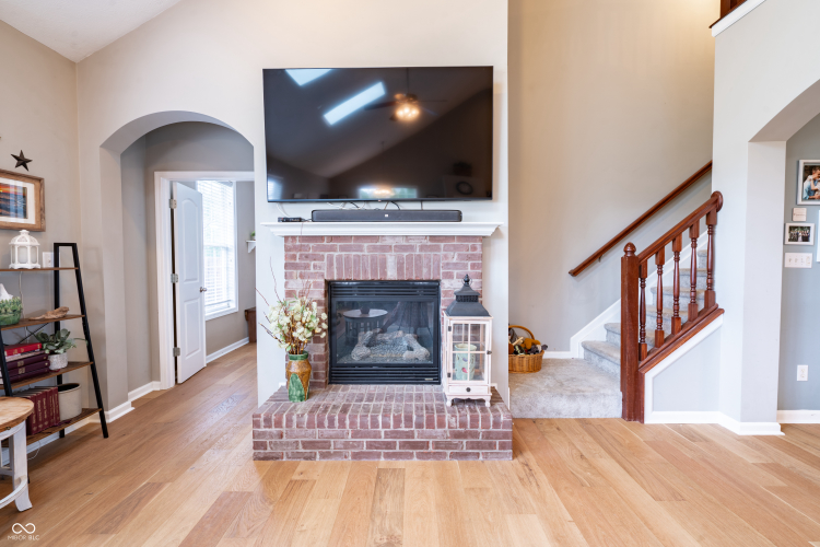 Listing Image 20