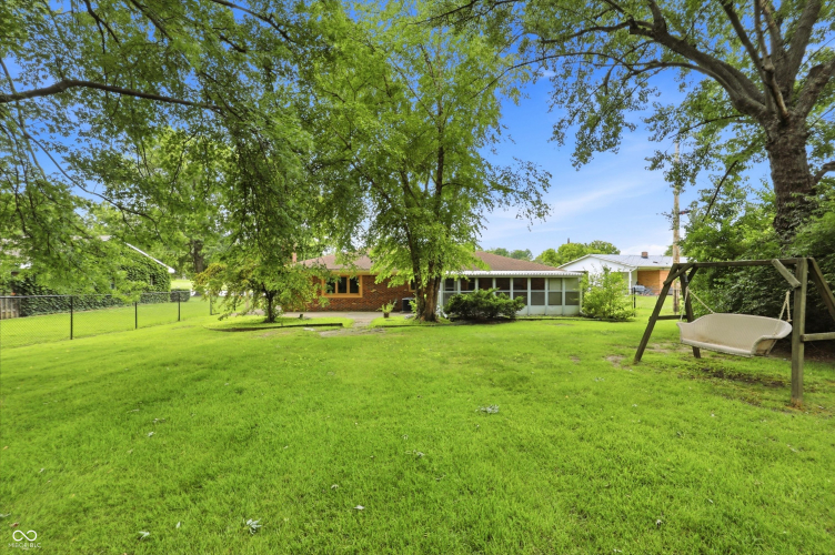 Listing Image 40