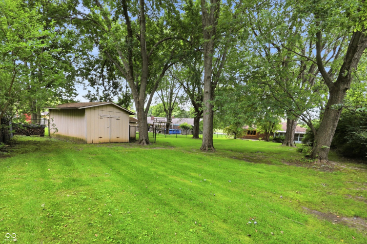 Listing Image 44