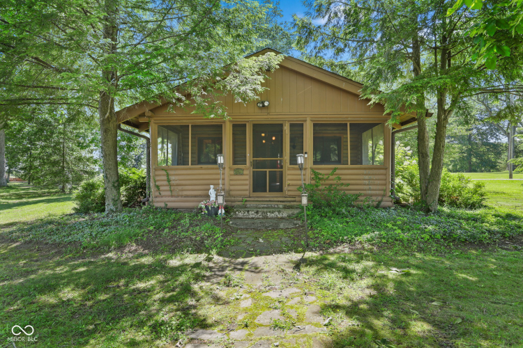Listing Image 102