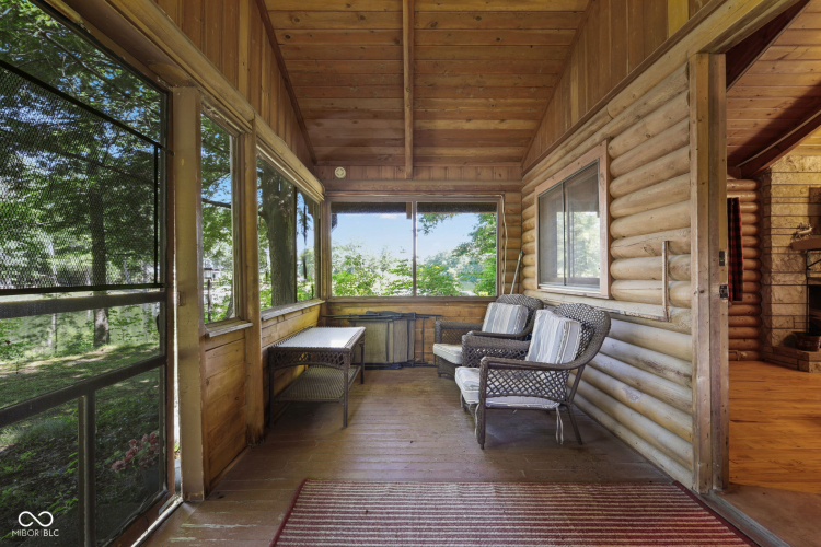 Listing Image 105