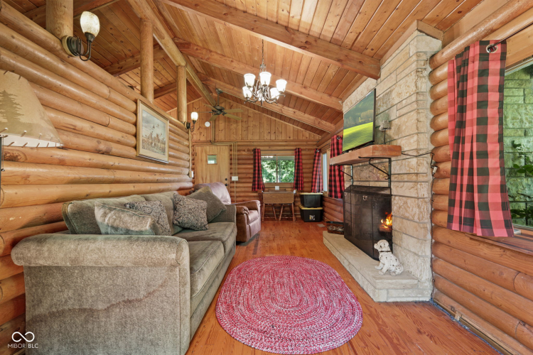 Listing Image 109