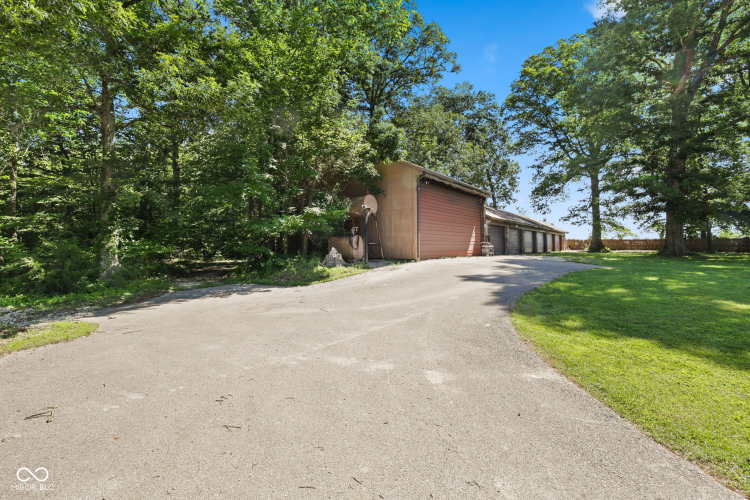 Listing Image 134