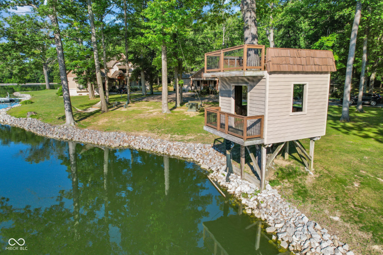 Listing Image 141