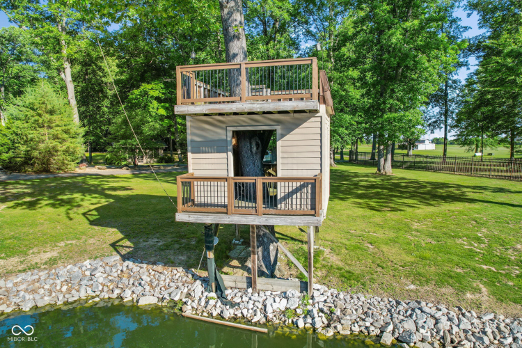 Listing Image 142