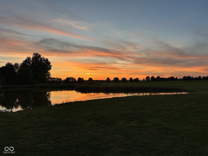 Listing Image 158