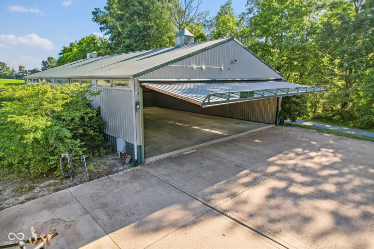 Listing Image 78