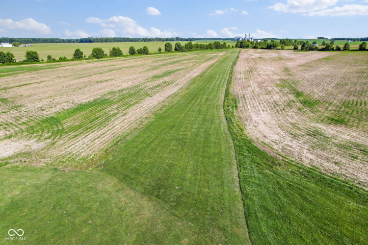 Listing Image 97