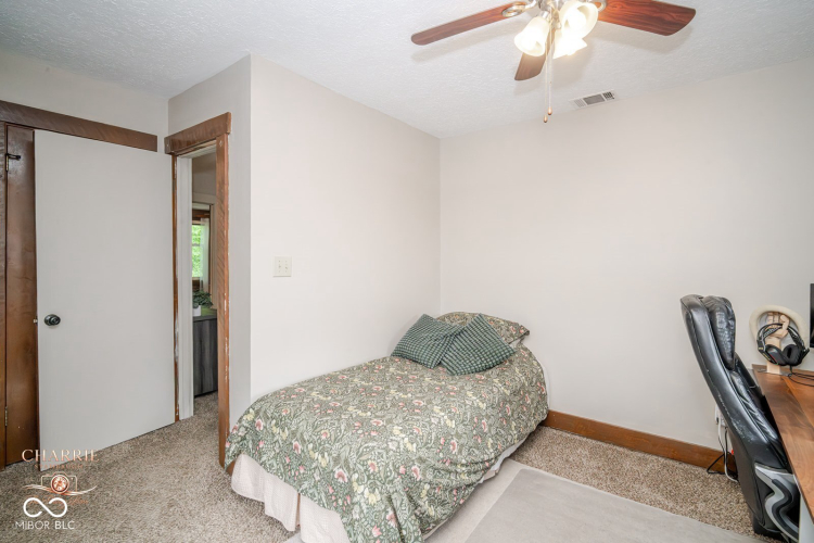 Listing Image 39