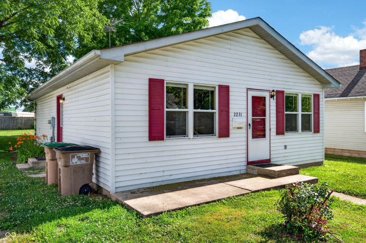 Listing Image 5