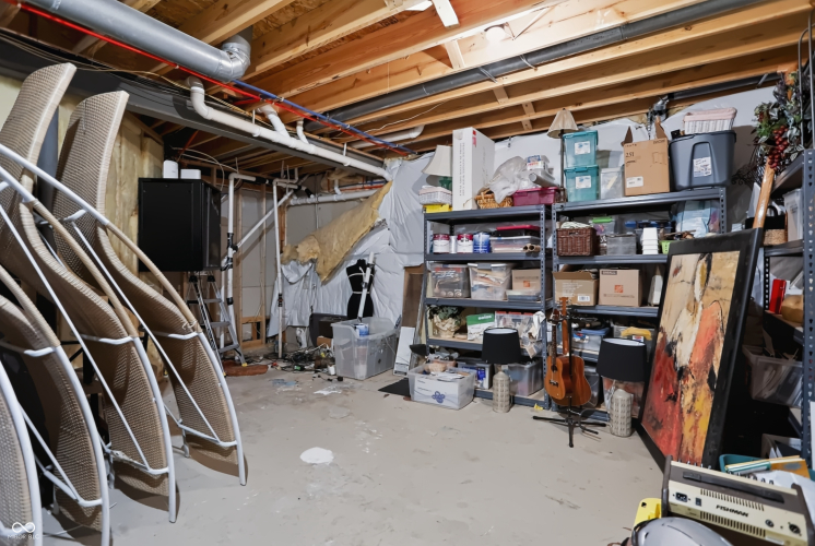 Listing Image 73