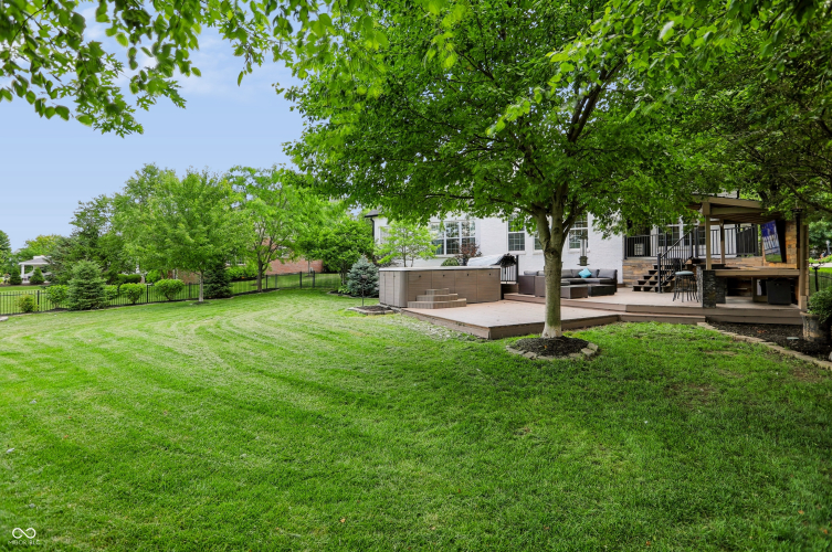 Listing Image 84