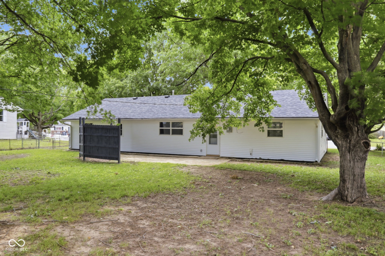 Listing Image 23
