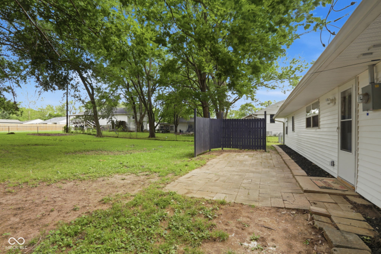 Listing Image 24