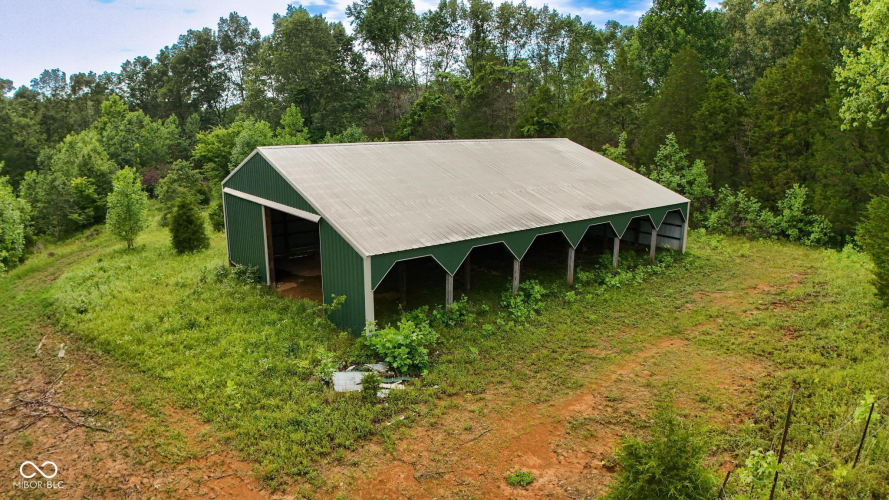 Listing Image 4