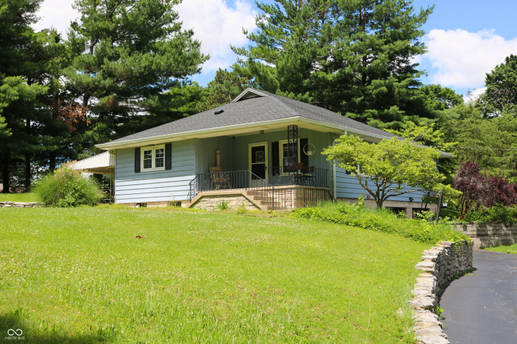 Listing Image 4