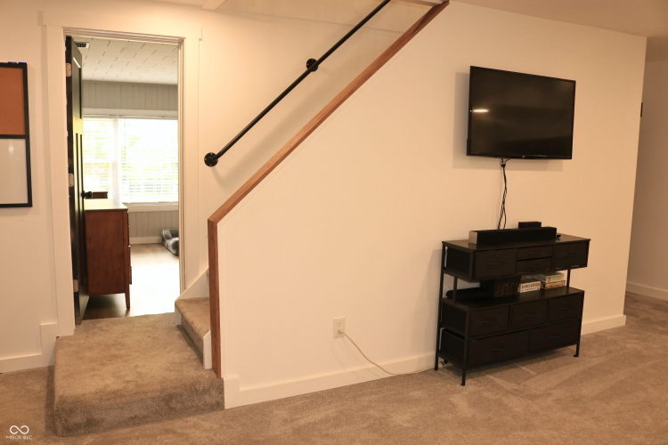 Listing Image 55