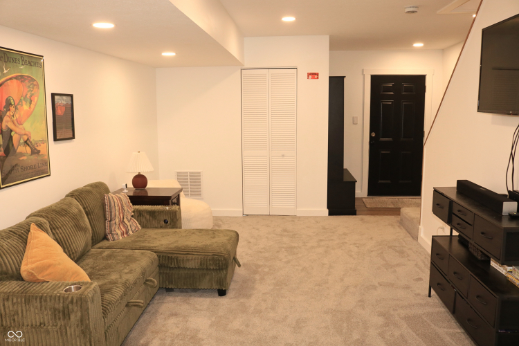 Listing Image 57