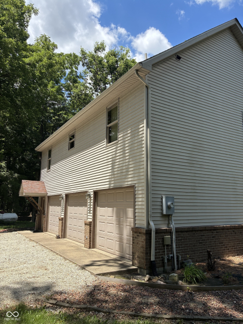 Listing Image 32