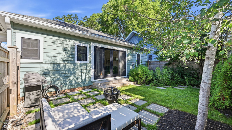 Listing Image 25
