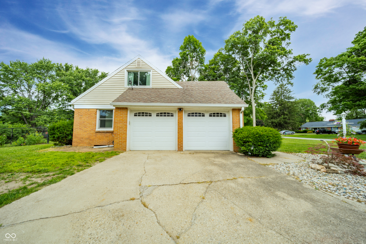 Listing Image 39