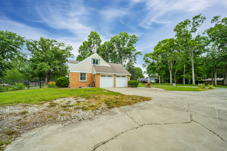 Listing Image 40