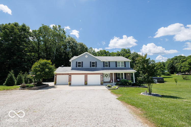 Listing Image 11