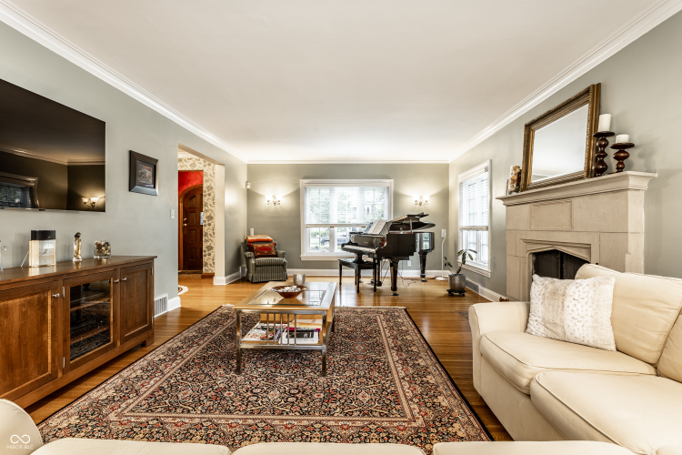 Listing Image 14