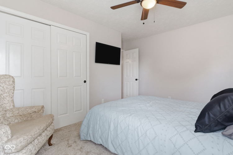 Listing Image 55