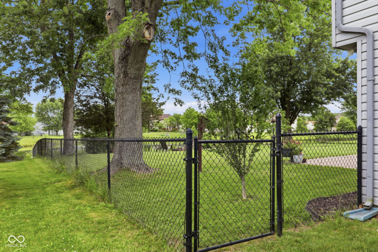 Listing Image 69