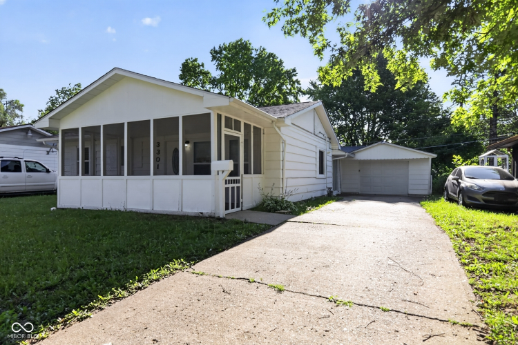 Listing Image 2