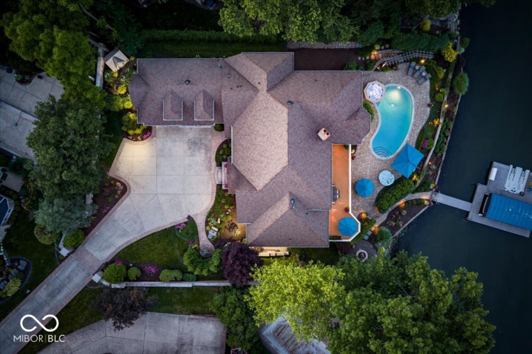Listing Image 111