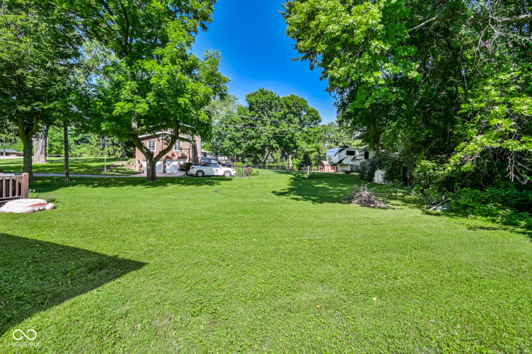 Listing Image 24