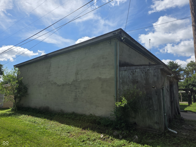 Listing Image 22