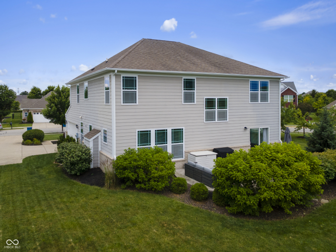 Listing Image 51