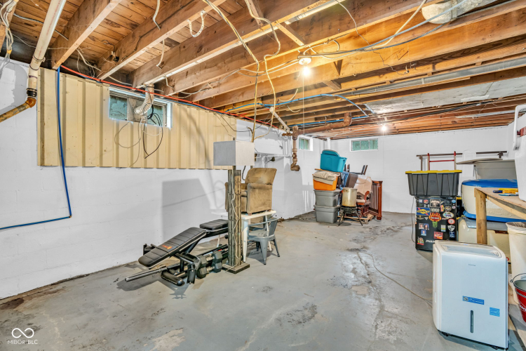 Listing Image 27