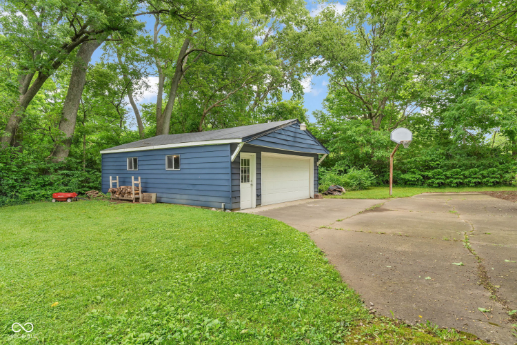 Listing Image 32