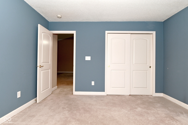 Listing Image 27