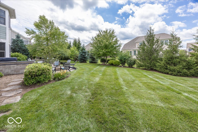 Listing Image 44