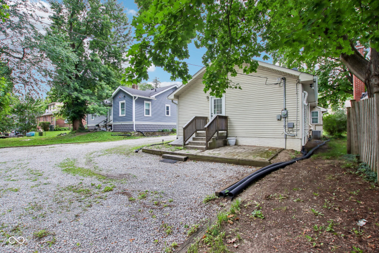 Listing Image 29