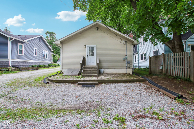 Listing Image 30