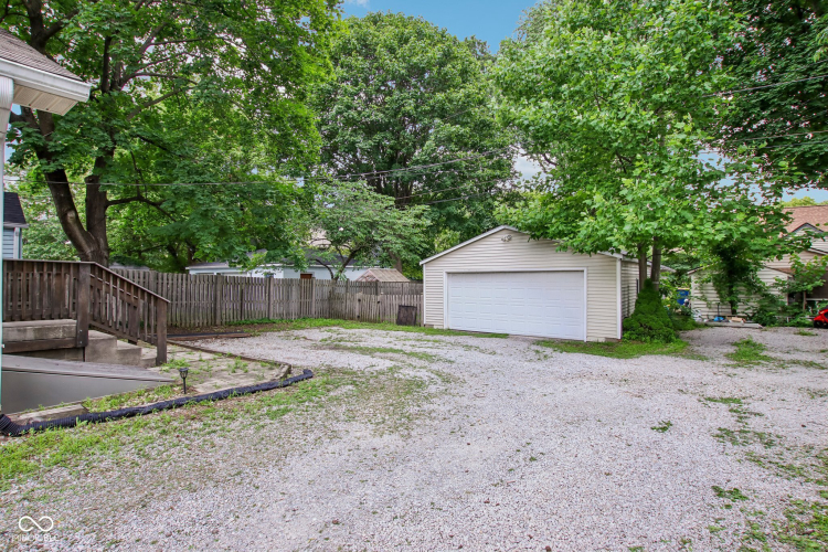 Listing Image 32