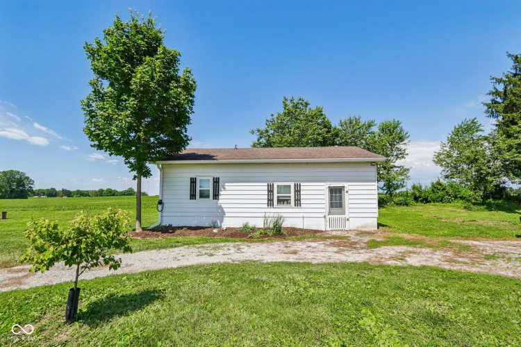 Listing Image 21
