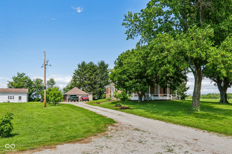 Listing Image 89