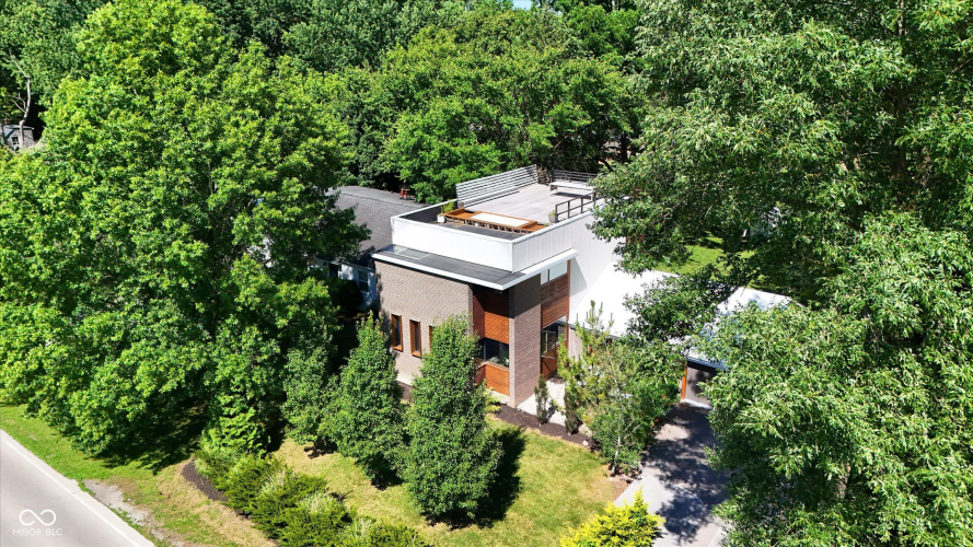 Listing Image 50