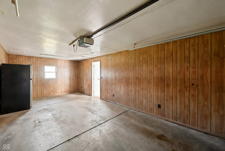 Listing Image 24