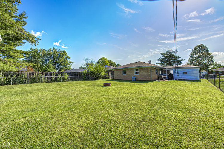 Listing Image 29